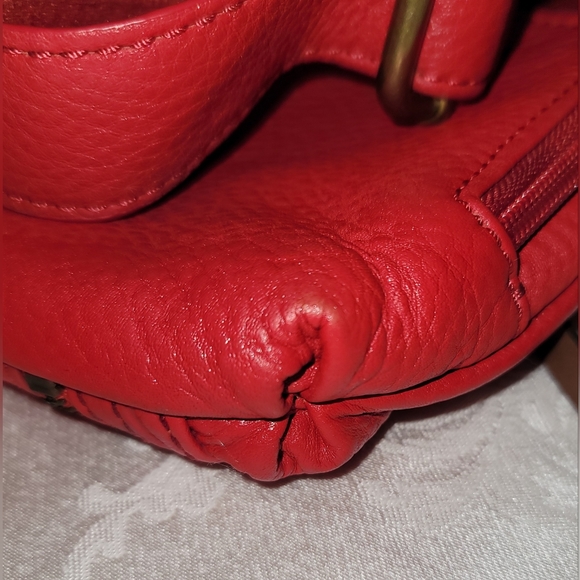 FOSSIL Morgan Traveler Messenger - Picture 14 of 16